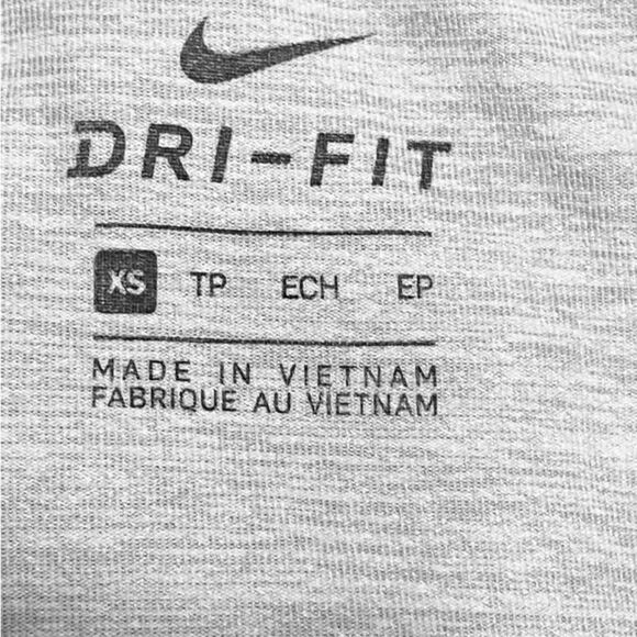 Nike Dri Fit Wm’s Sz XS Gray Hooded Sweatshirt - Picture 4 of 4
